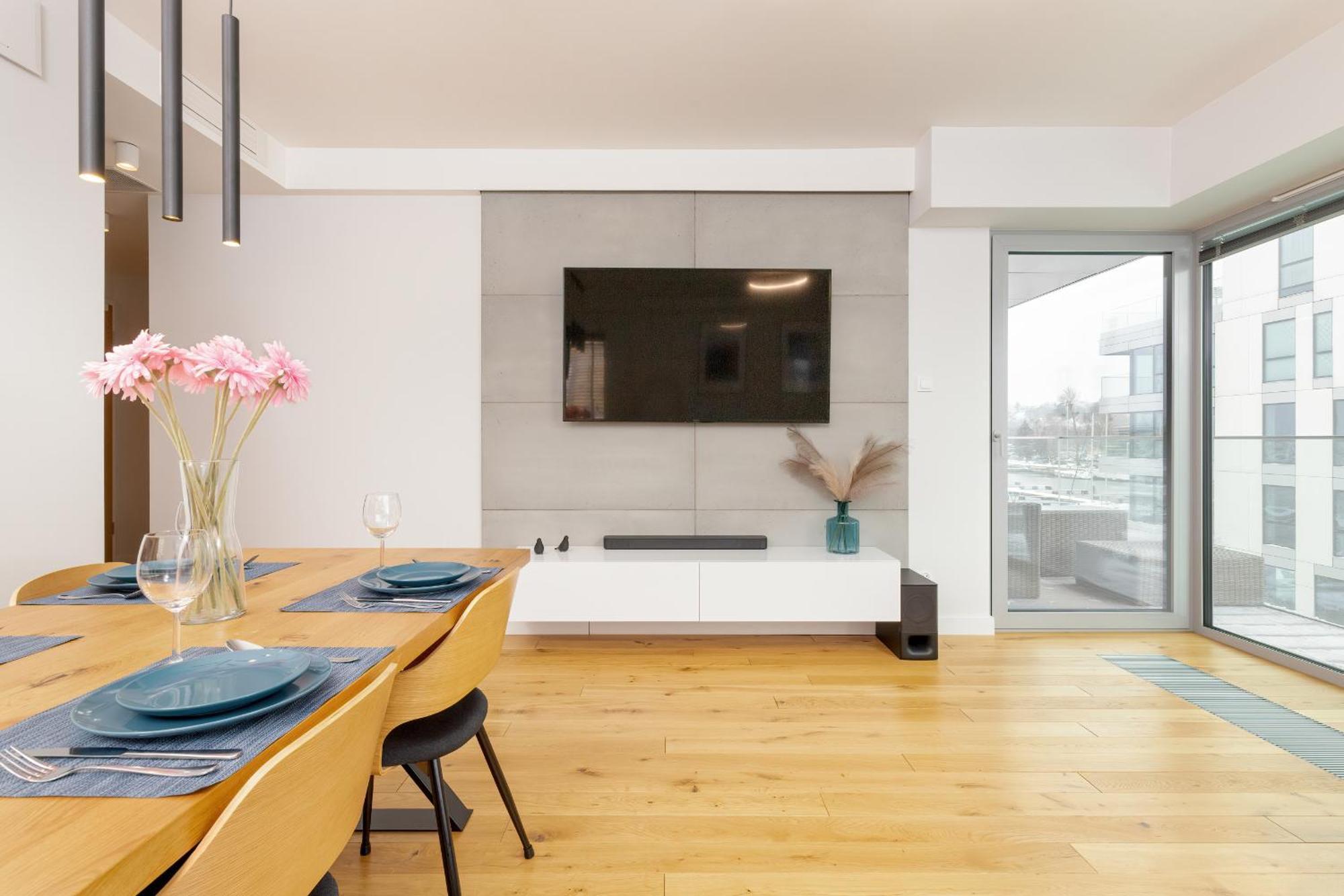 Apartment Port Marine With Sea View By Renters