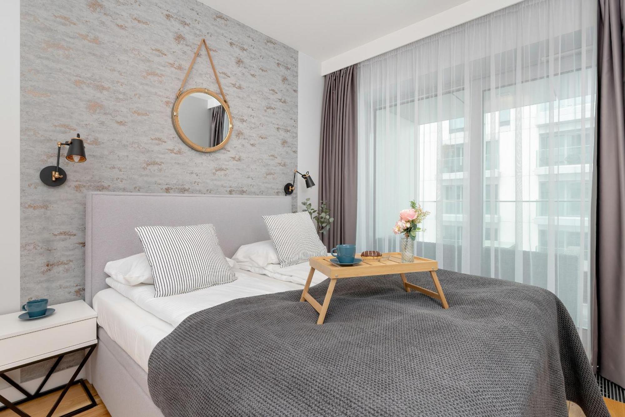 Port Marine With Sea View By Renters Gdynia
